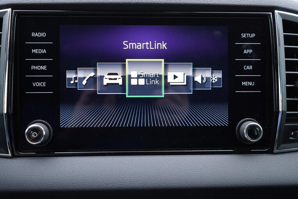 OV190V08978_30.webp_KAROQ Style 1.5 TSI 110 kW automat, DPH