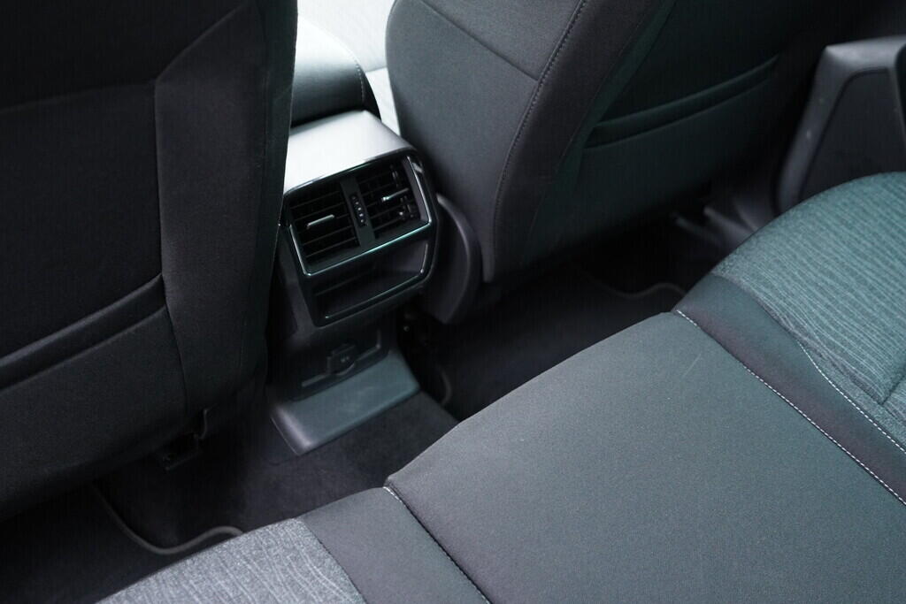 OV190V08978_37.webp_KAROQ Style 1.5 TSI 110 kW automat, DPH