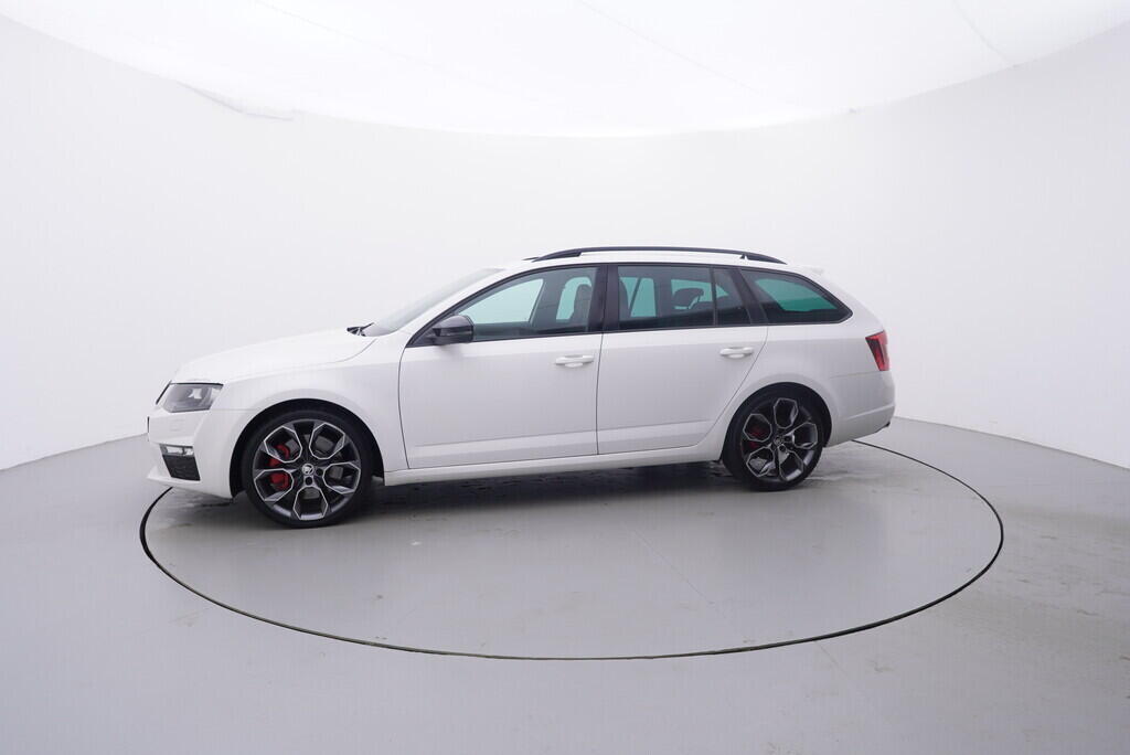 OV190V08979_11.webp_OCTAVIA RS 2.0 TSI 162 kW automat