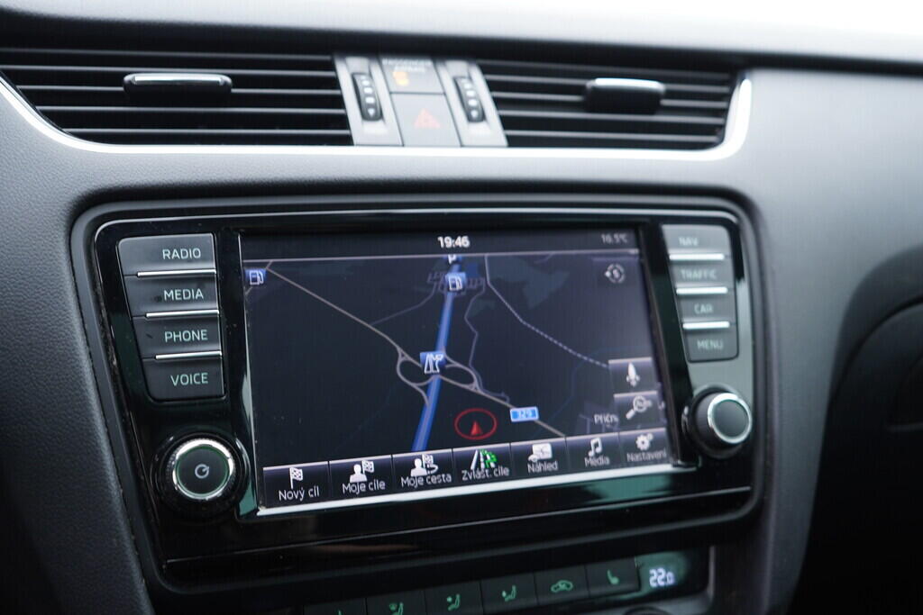 OV190V08979_31.webp_OCTAVIA RS 2.0 TSI 162 kW automat