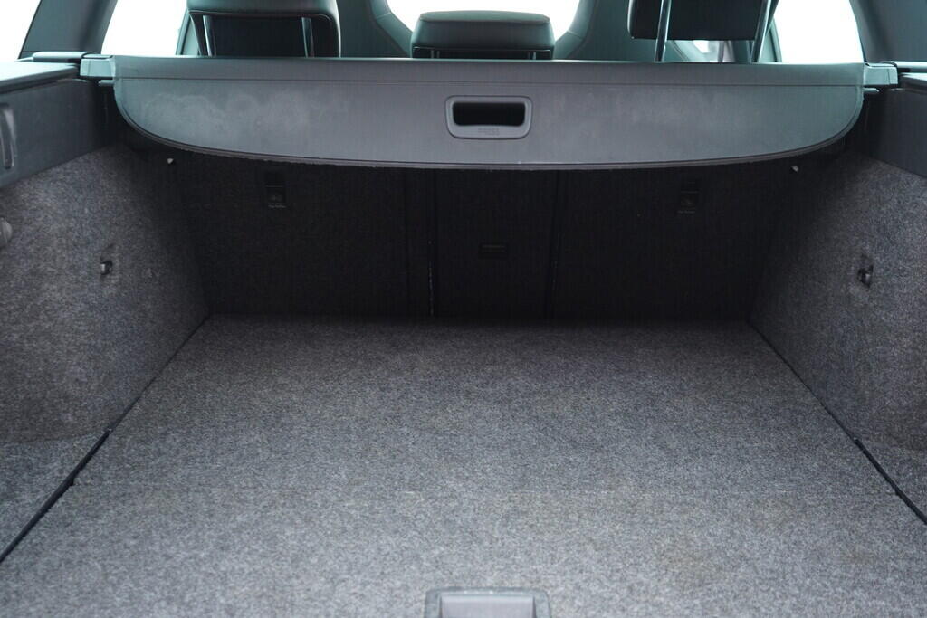 OV190V08979_38.webp_OCTAVIA RS 2.0 TSI 162 kW automat