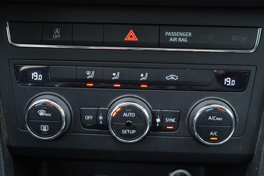 OV190V08980_34.webp_ATECA Style 1.4 TSI 110 kW automat