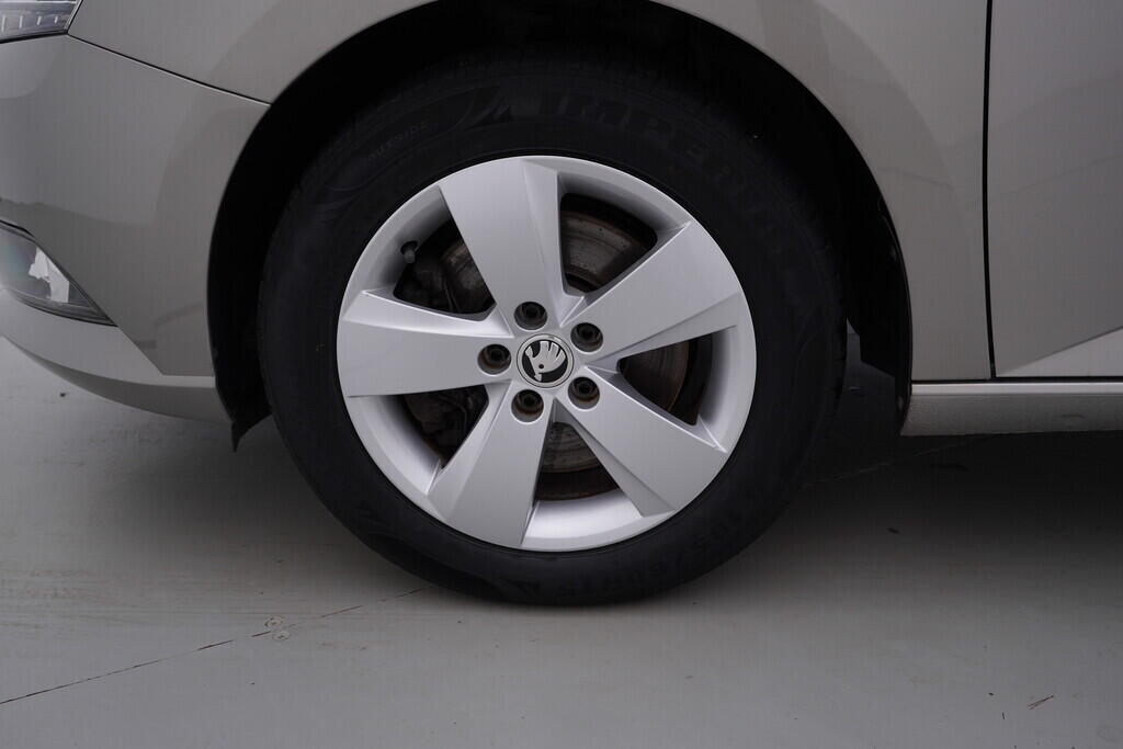 OV190V08982_39.webp_FABIA Style 1.2 TSI 81 kW manuál