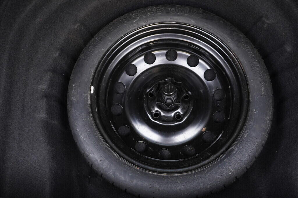 OV190V08984_40.webp_GOLF VARIANT  1.4 TSI 103 kW manuál