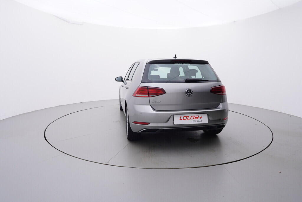 OV190V08988_13.webp_GOLF  1.0 TSI 81 kW automat