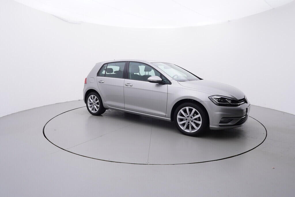 OV190V08988_16.webp_GOLF  1.0 TSI 81 kW automat