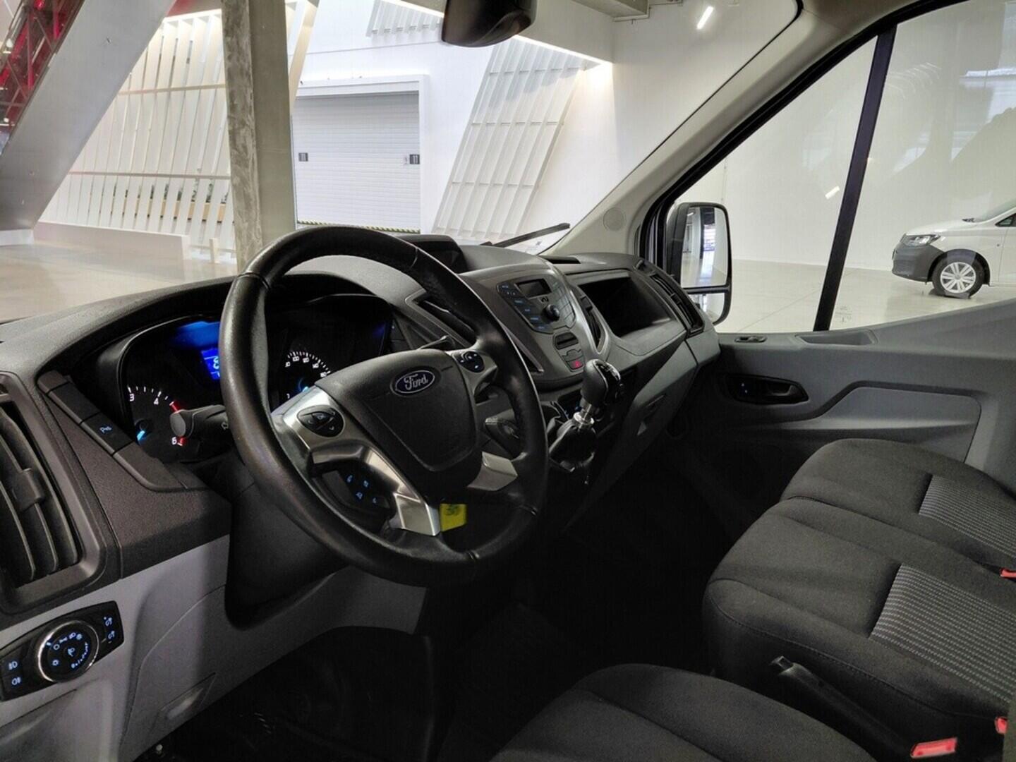 OV190V08989_18.webp_TRANSIT Trend  2.0  96 kW manuál, DPH