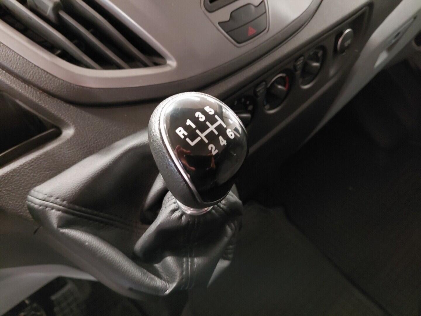 OV190V08989_24.webp_TRANSIT Trend  2.0  96 kW manuál, DPH