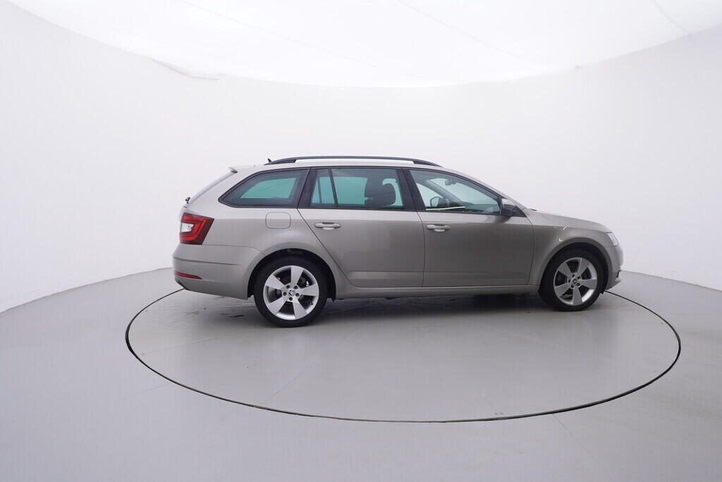 OV190V08991_15.webp_OCTAVIA Style 1.5 TSI 110 kW automat