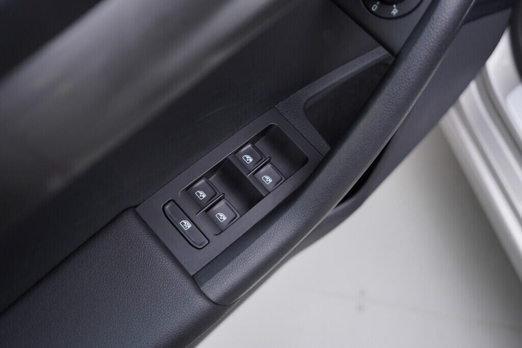 OV190V08991_20.webp_OCTAVIA Style 1.5 TSI 110 kW automat