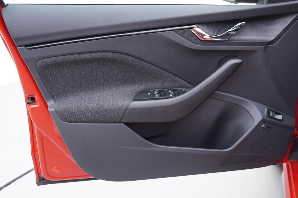 OV190V08992_19.webp_KAMIQ Style 1.0 TSI 85 kW manuál, DPH