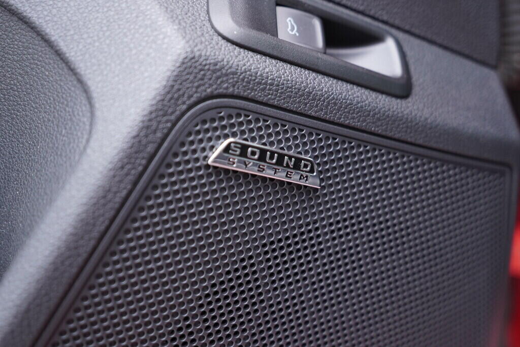 OV190V08992_21.webp_KAMIQ Style 1.0 TSI 85 kW manuál, DPH