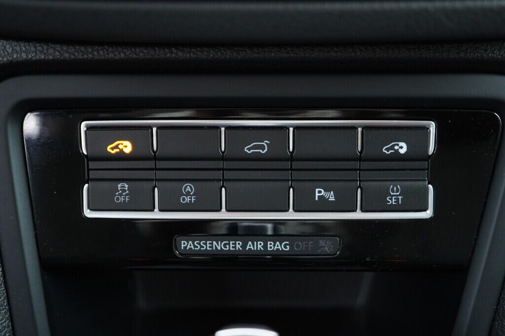 OV190V08994_33.webp_ALHAMBRA Xcellence 1.4 TSI 110 kW automat