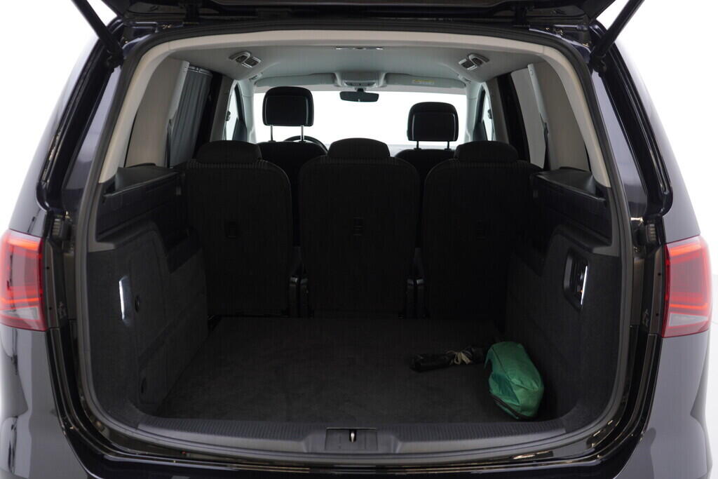 OV190V08994_41.webp_ALHAMBRA Xcellence 1.4 TSI 110 kW automat