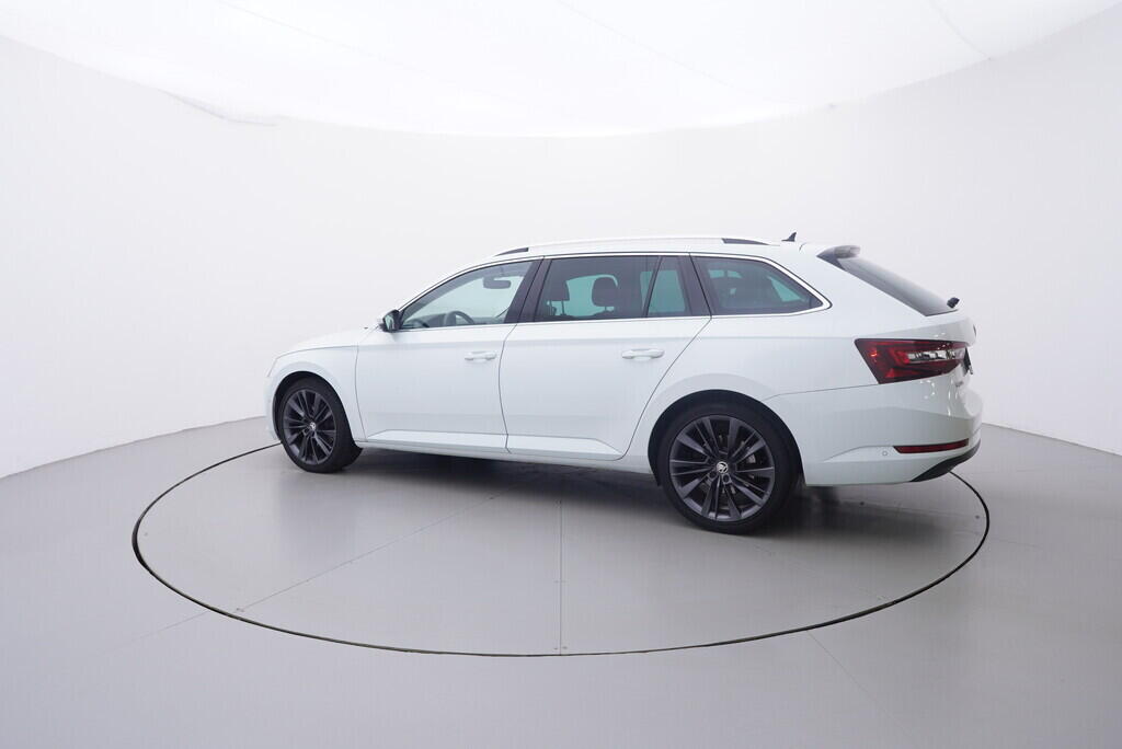 OV190V08997_12.webp_SUPERB Style 2.0 TDI 110 kW automat