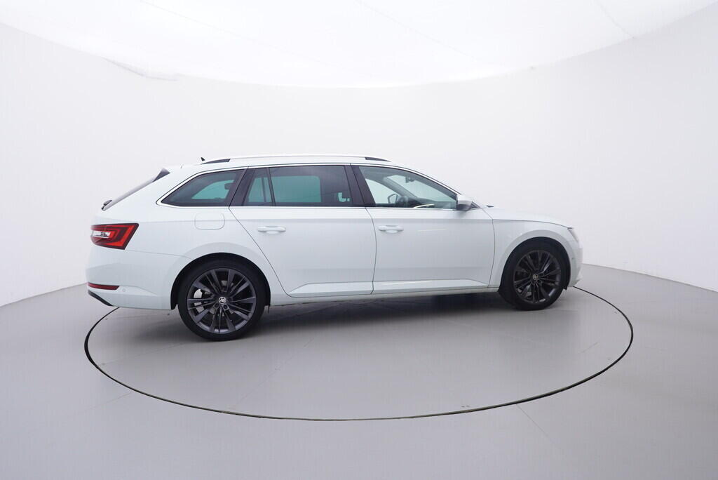 OV190V08997_15.webp_SUPERB Style 2.0 TDI 110 kW automat