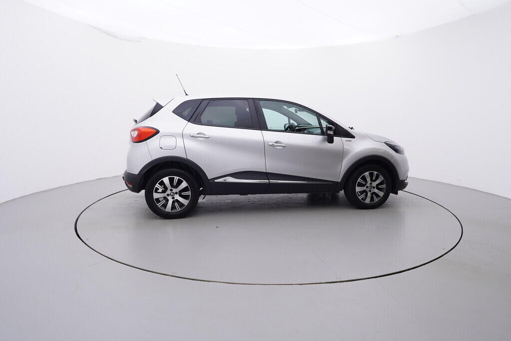 OV190V09002_15.webp_CAPTUR  1.2  87 kW manuál