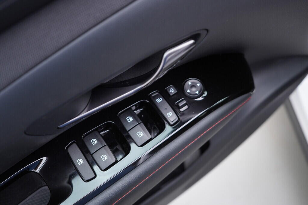 OV190V09010_20.webp_TUCSON N-line 1.6  110 kW manuál