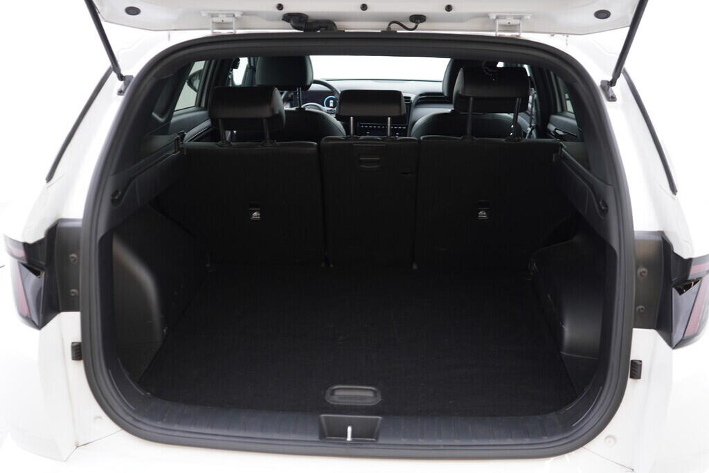 OV190V09010_47.webp_TUCSON N-line 1.6  110 kW manuál