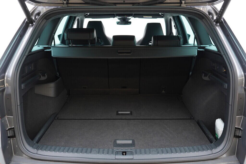 OV190V09012_43.webp_KODIAQ RS 2.0 TSI 180 kW automat, DPH