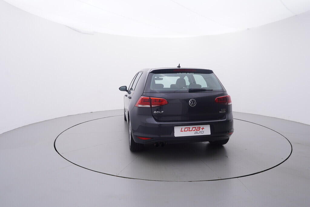 OV190V09017_13.webp_GOLF Highline 1.4 TSI 92 kW manuál