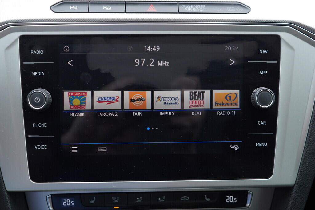 OV190V09026_31.webp_PASSAT Highline 2.0 TDI 110 kW automat