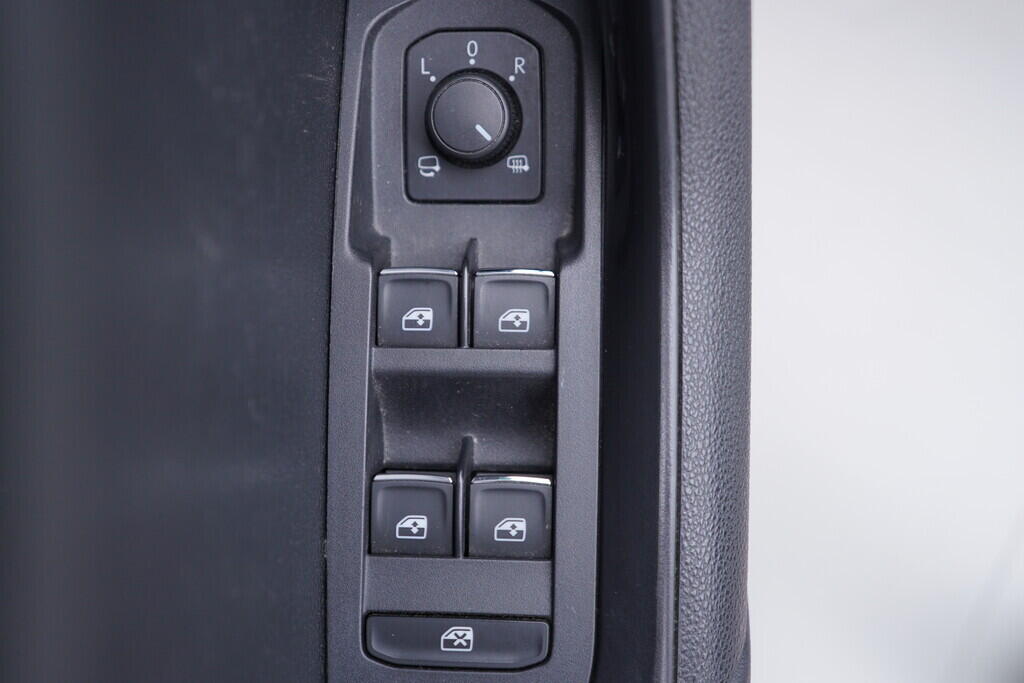 OV190V09028_20.webp_KAROQ Style 1.5 TSI 110 kW automat