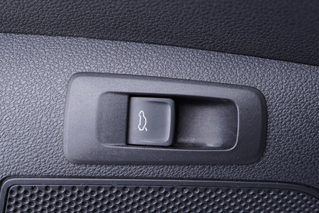 OV190V09028_21.webp_KAROQ Style 1.5 TSI 110 kW automat