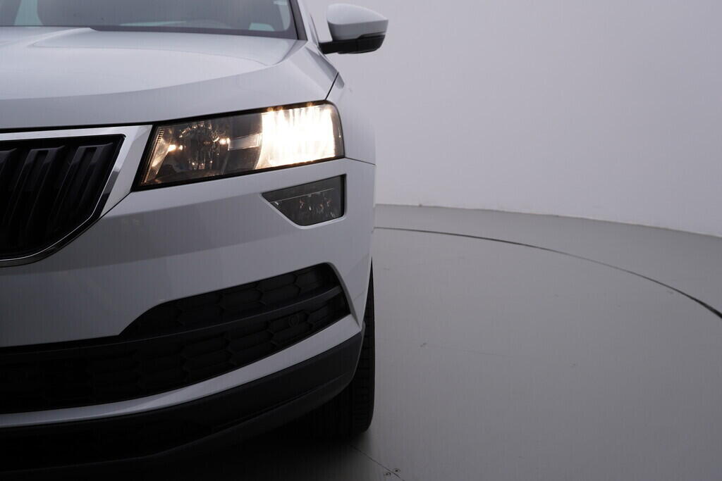 OV190V09028_43.webp_KAROQ Style 1.5 TSI 110 kW automat