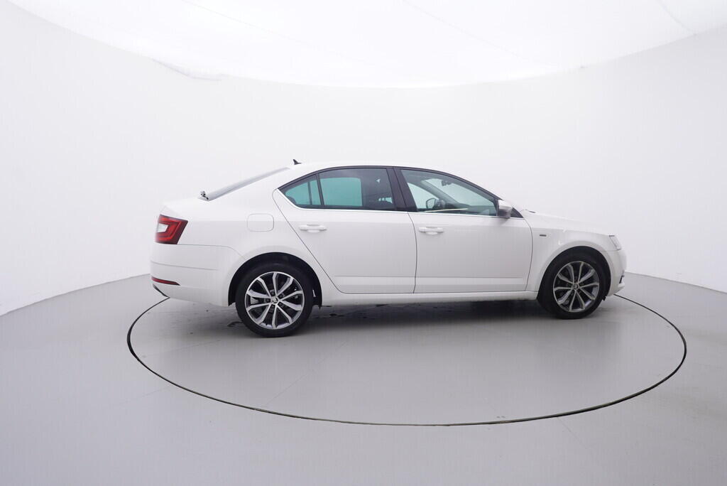 OV190V09029_15.webp_OCTAVIA Drive 1.4 TSI 110 kW automat