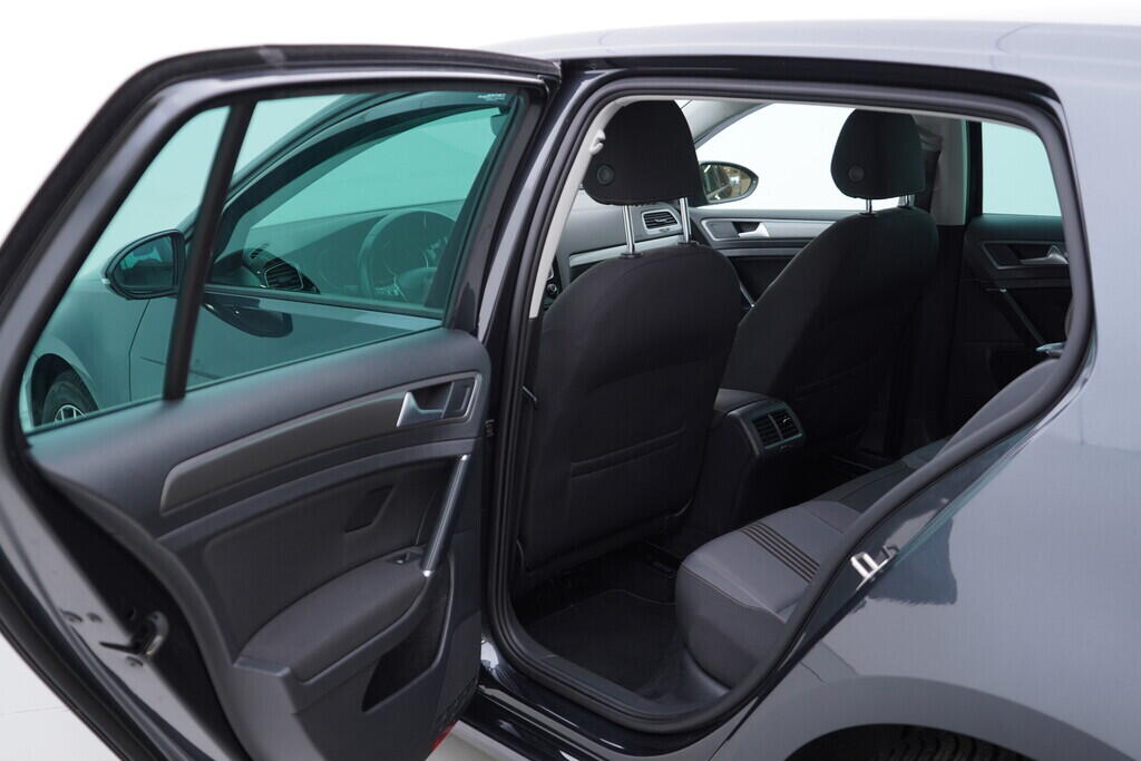 OV190V09030_36.webp_GOLF Allstar 1.4 TSI 110 kW automat