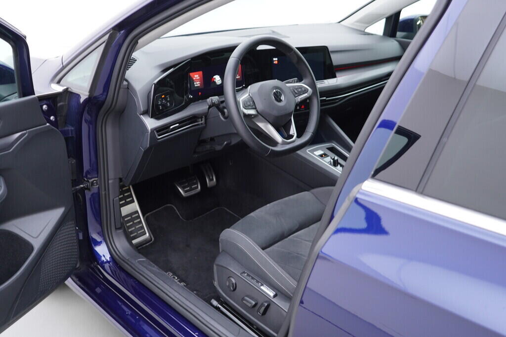 OV190V09031_18.webp_GOLF Style  eTSI 1.5 TSI 110 kW automat