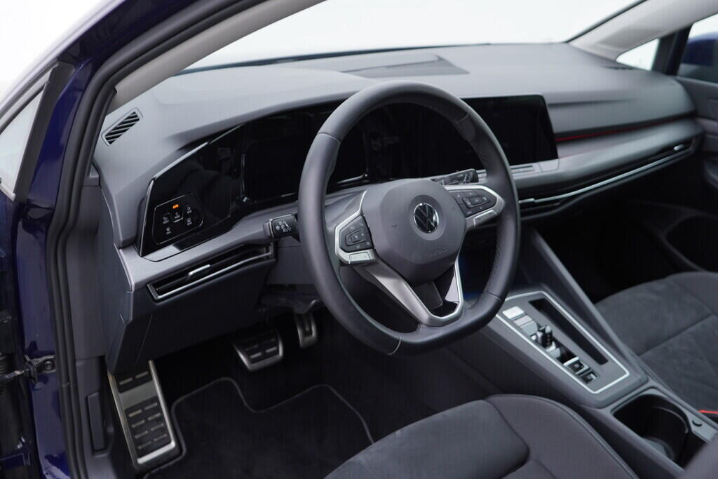 OV190V09031_21.webp_GOLF Style  eTSI 1.5 TSI 110 kW automat