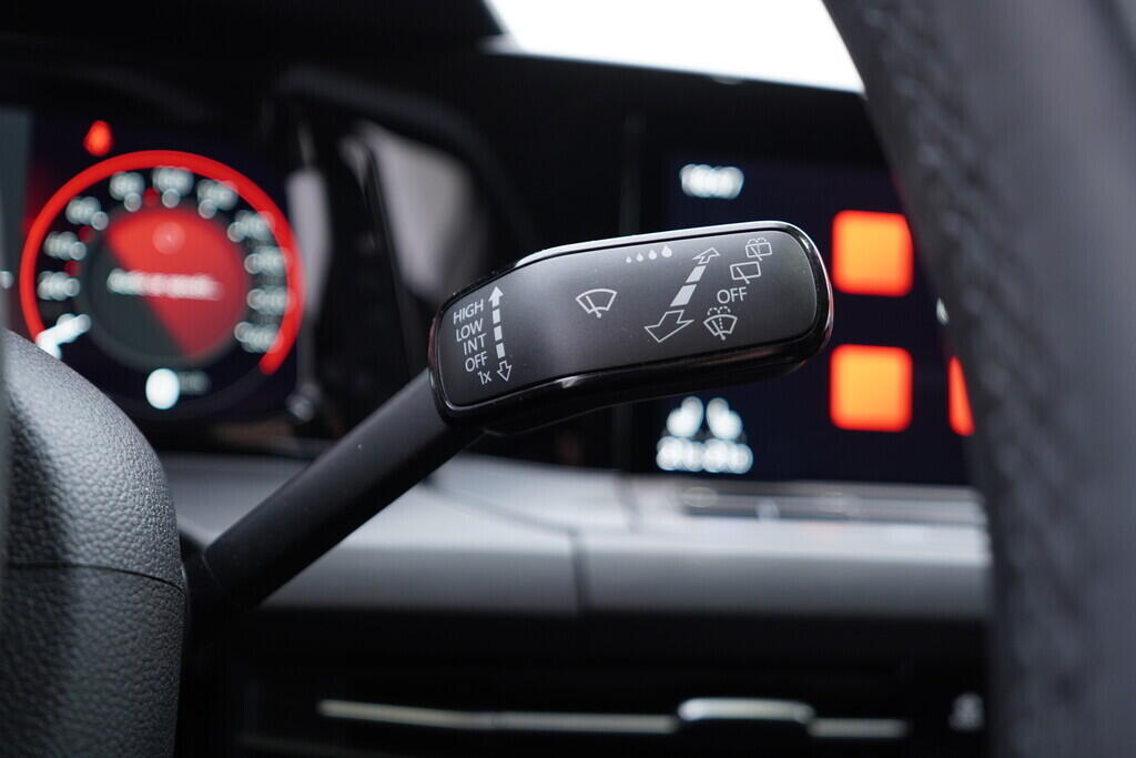 OV190V09031_25.webp_GOLF Style  eTSI 1.5 TSI 110 kW automat