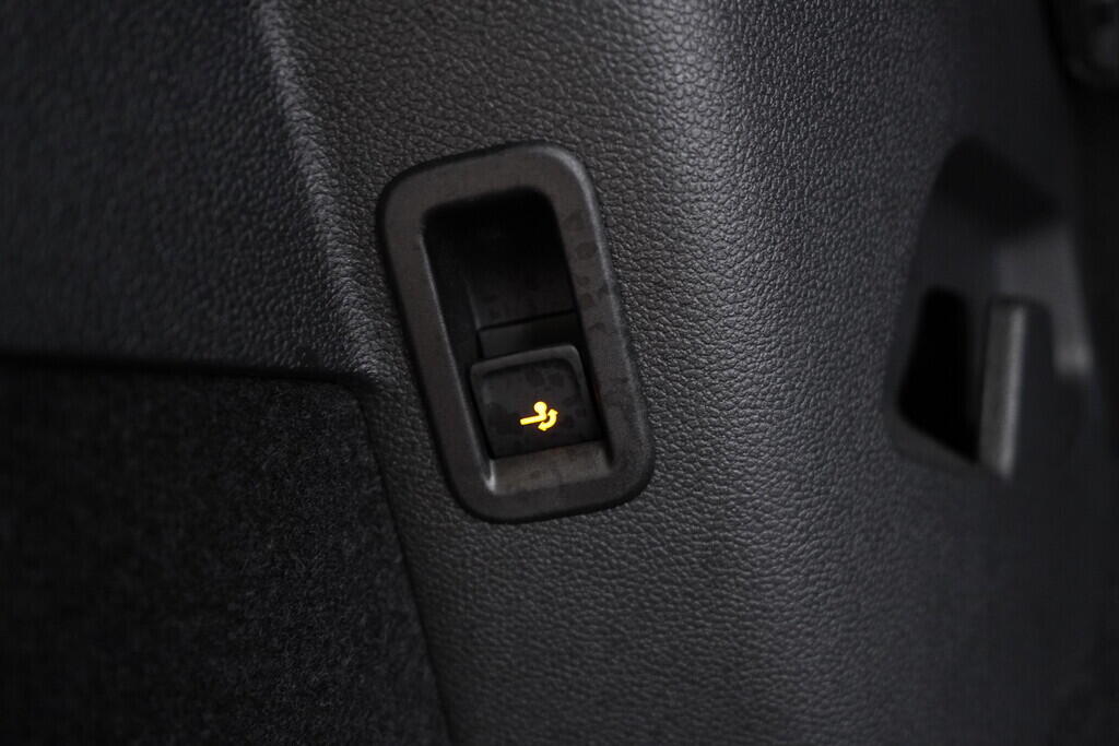 OV190V09031_38.webp_GOLF Style  eTSI 1.5 TSI 110 kW automat