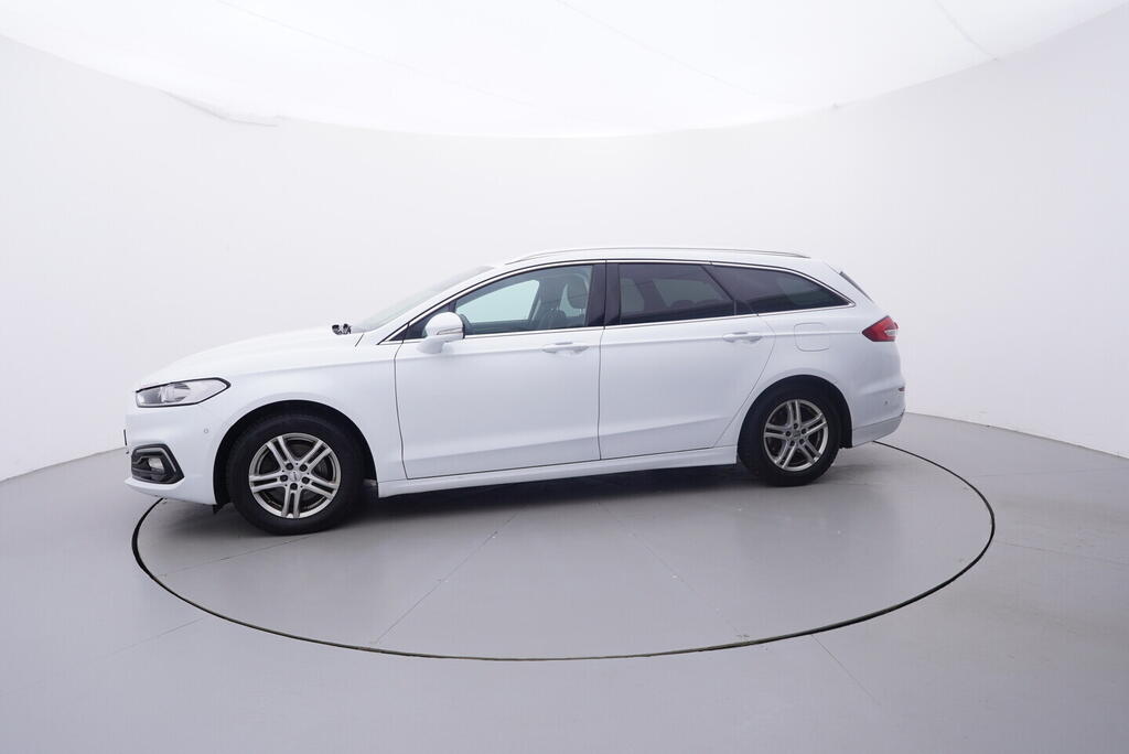 OV190V09032_11.webp_MONDEO Titanium 2.0  110 kW manuál