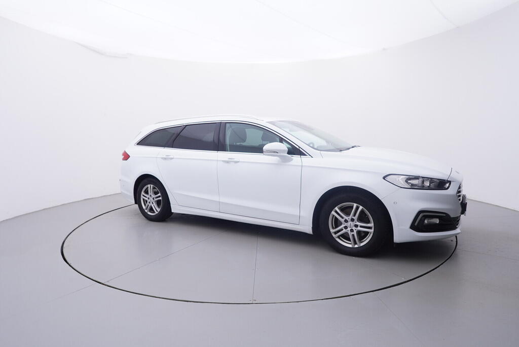 OV190V09032_16.webp_MONDEO Titanium 2.0  110 kW manuál