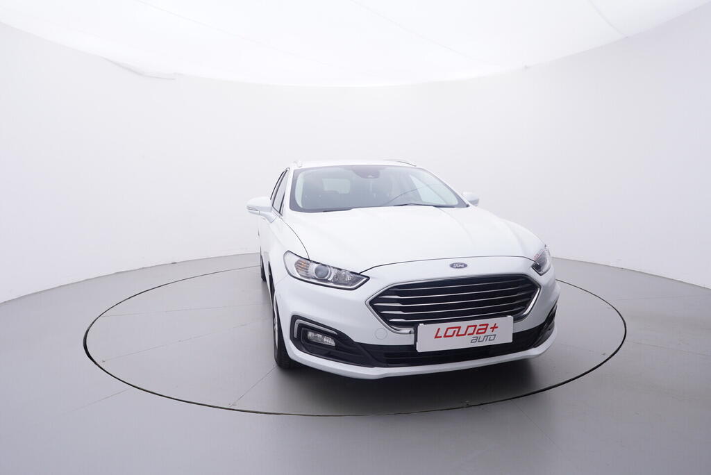 OV190V09032_17.webp_MONDEO Titanium 2.0  110 kW manuál