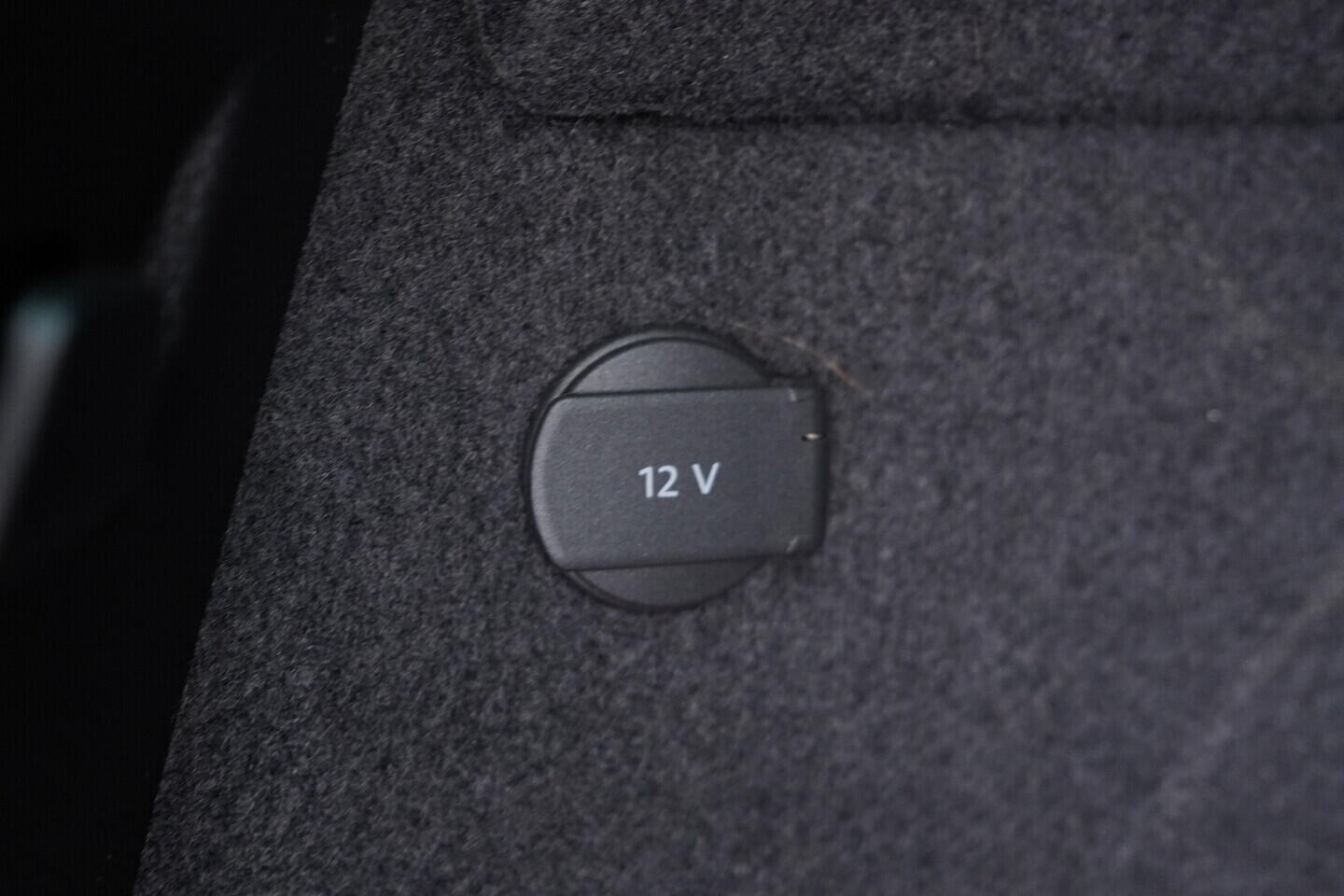 OV190V09035_38.webp_KAROQ Selection 1.5 TSI 110 kW automat, DPH