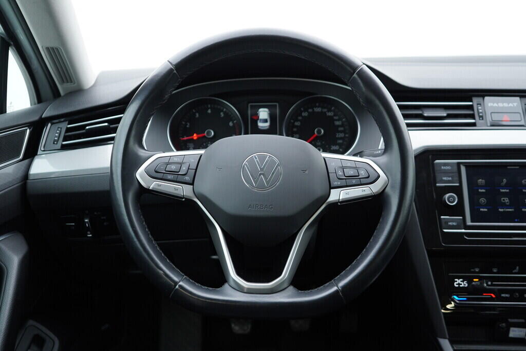 OV190V09040_28.webp_PASSAT Business 1.5 TSI 110 kW manuál, DPH