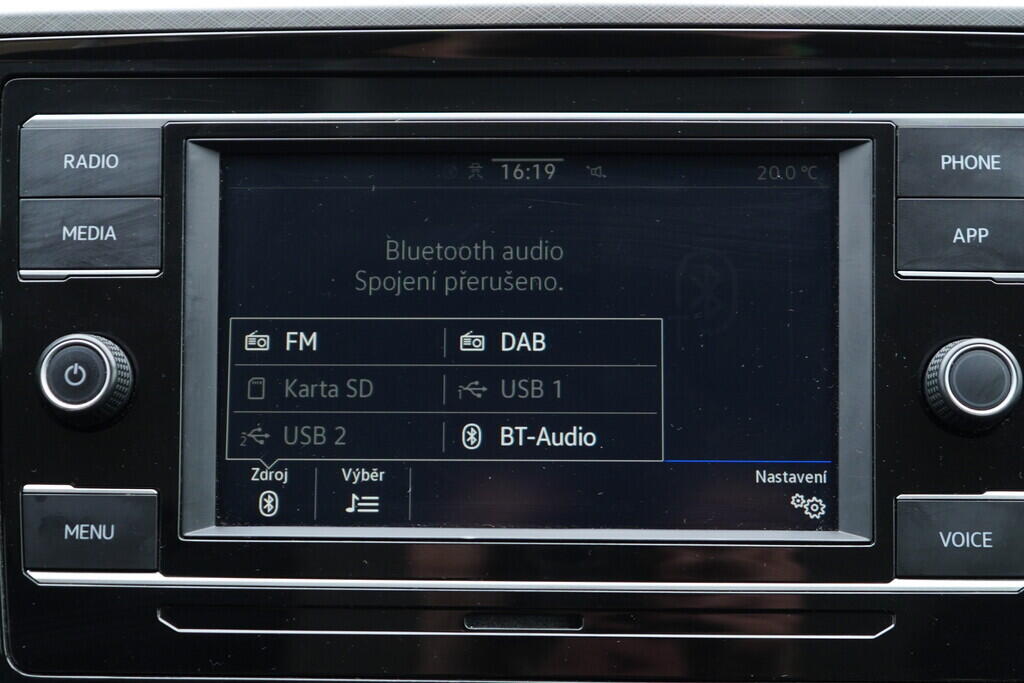 OV190V09040_31.webp_PASSAT Business 1.5 TSI 110 kW manuál, DPH