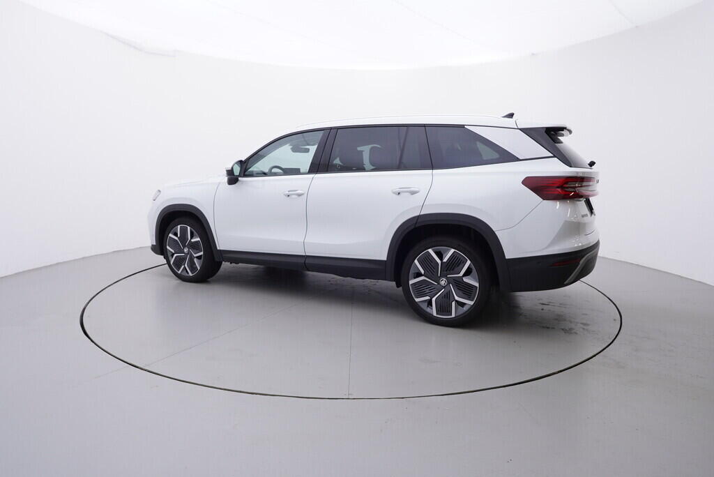 OV190V09041_12.webp_KODIAQ Selection 2.0 TDI 142 kW automat, DPH