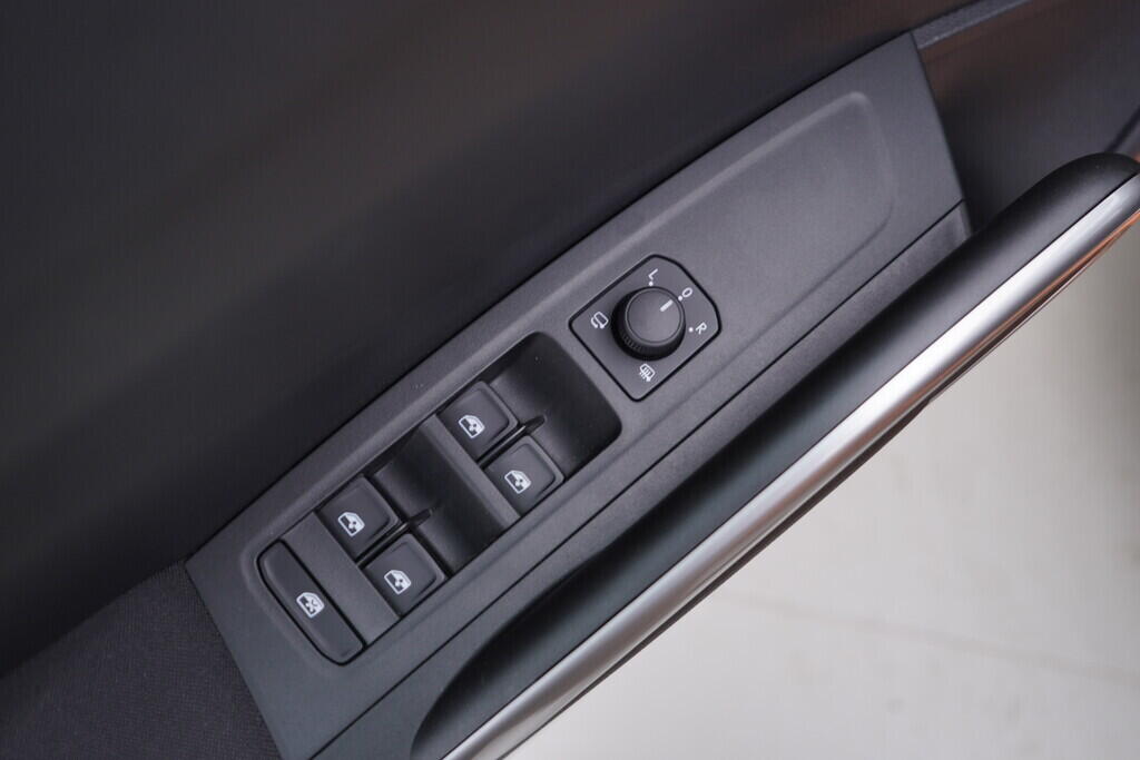OV190V09042_20.webp_FABIA Top Selection 1.0 TSI 85 kW automat, DPH