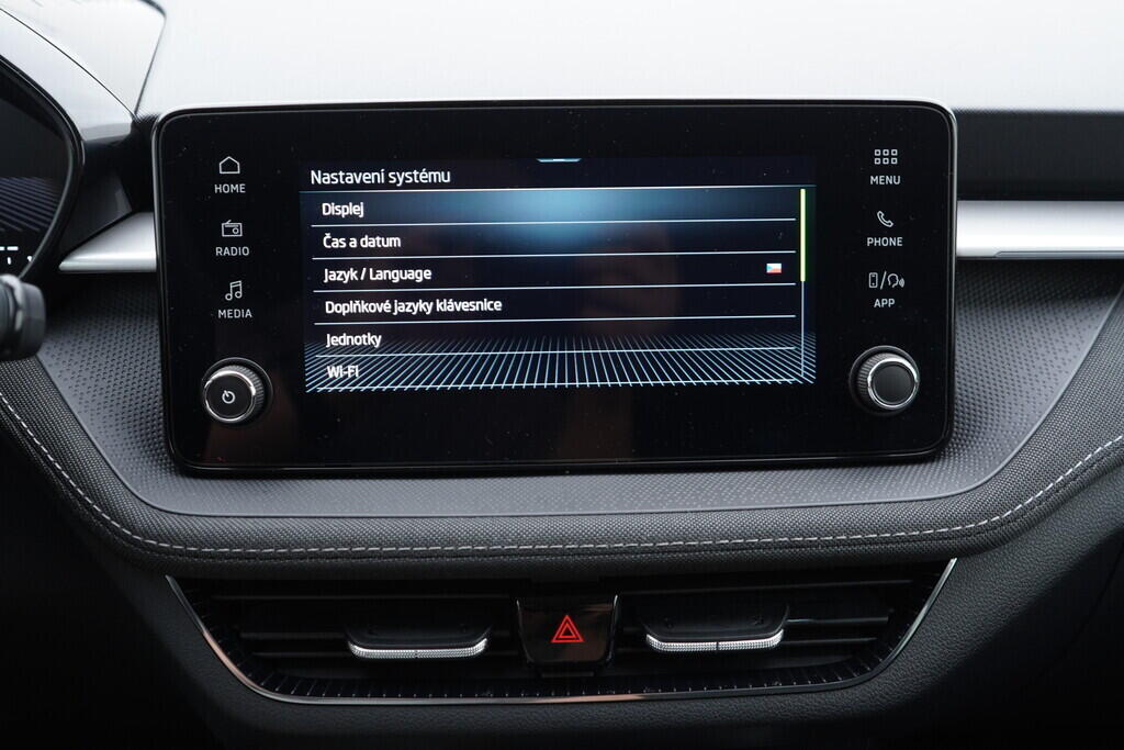 OV190V09042_32.webp_FABIA Top Selection 1.0 TSI 85 kW automat, DPH