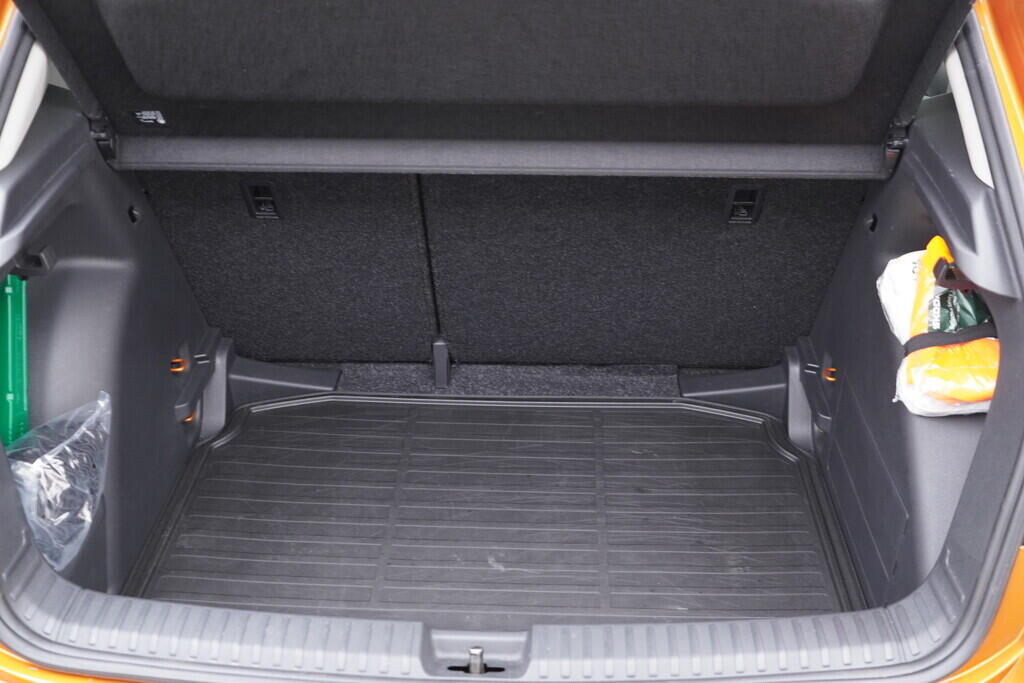 OV190V09042_40.webp_FABIA Top Selection 1.0 TSI 85 kW automat, DPH