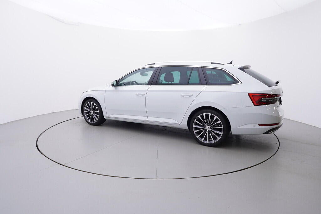 OV190V09047_12.webp_SUPERB L&K 1.4 TSI 1 kW automat, DPH