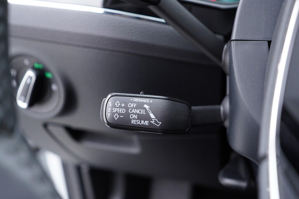 OV190V09047_26.webp_SUPERB L&K 1.4 TSI 1 kW automat, DPH