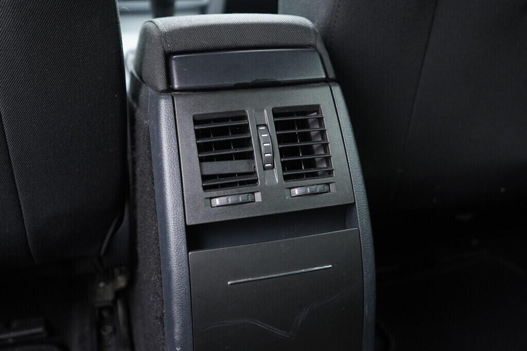 OV190V09049_32.webp_OCTAVIA Ambiente 2.0 TDI 103 kW manuál