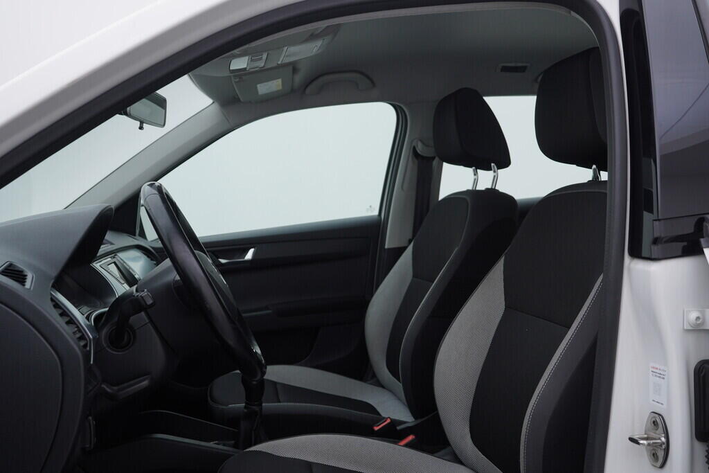 OV190V09054_22.webp_FABIA Ambition 1.0 TSI 81 kW manuál