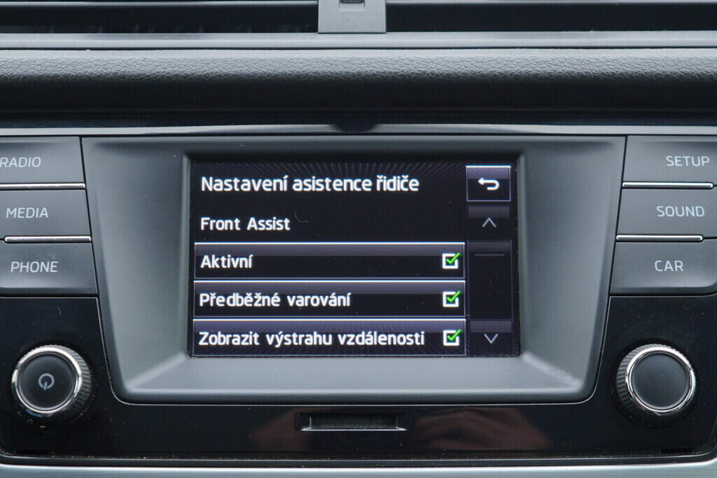 OV190V09054_27.webp_FABIA Ambition 1.0 TSI 81 kW manuál